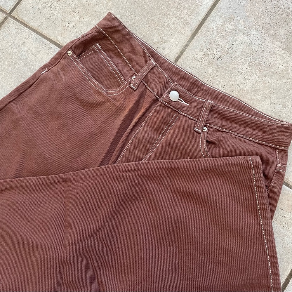 Brown High Rise Straight Leg Jeans With White Thread - Size Medium